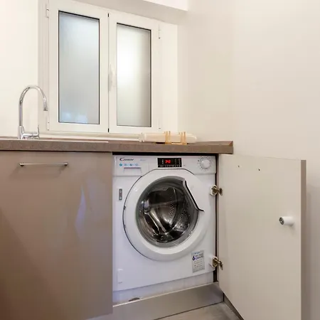 Castelli's Apartmetnts Fico 1 公寓 *